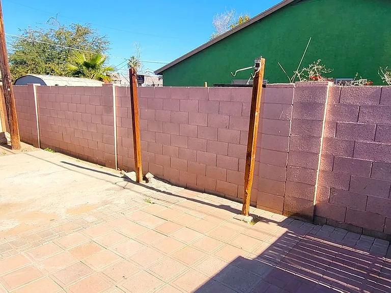 2602 E Southgate Ave — Photo 12