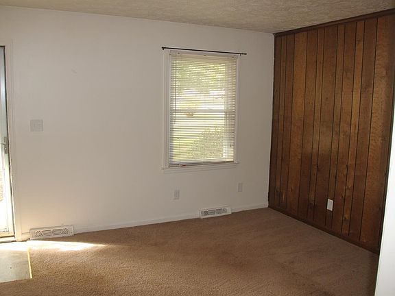 3rd image of 149 Wildwood Dr #151