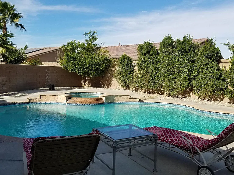 41527 Michelle Pl — Photo 19