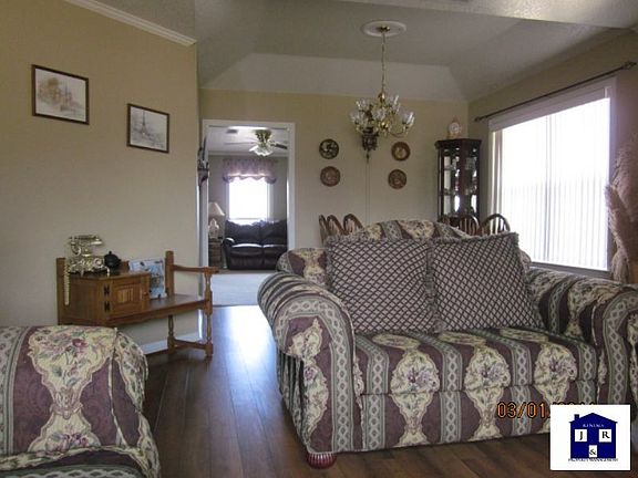 3rd image of 1503 Vista Cir