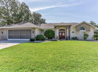 1034 Hook Dr, Spring Hill, FL 34608