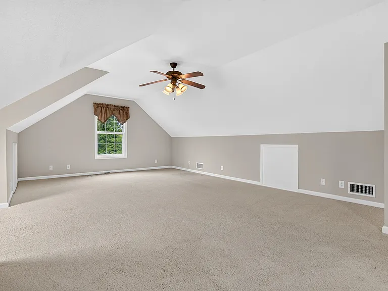 2410 Dunbar Rd — Photo 21