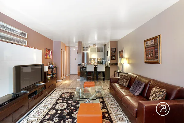 Rented by Compass | media 7