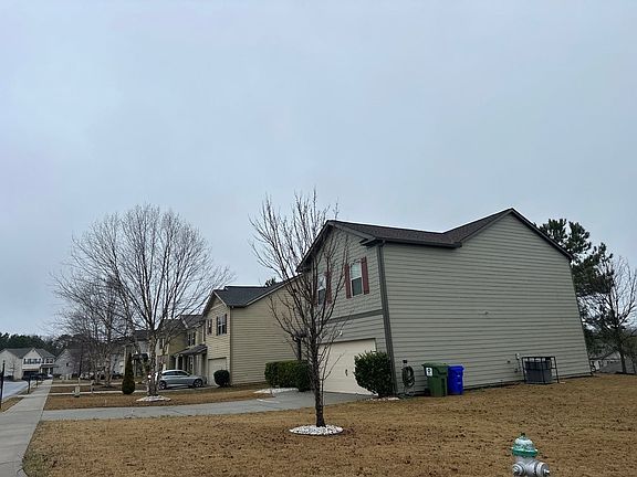 2nd image of 1000 Eldon Ln