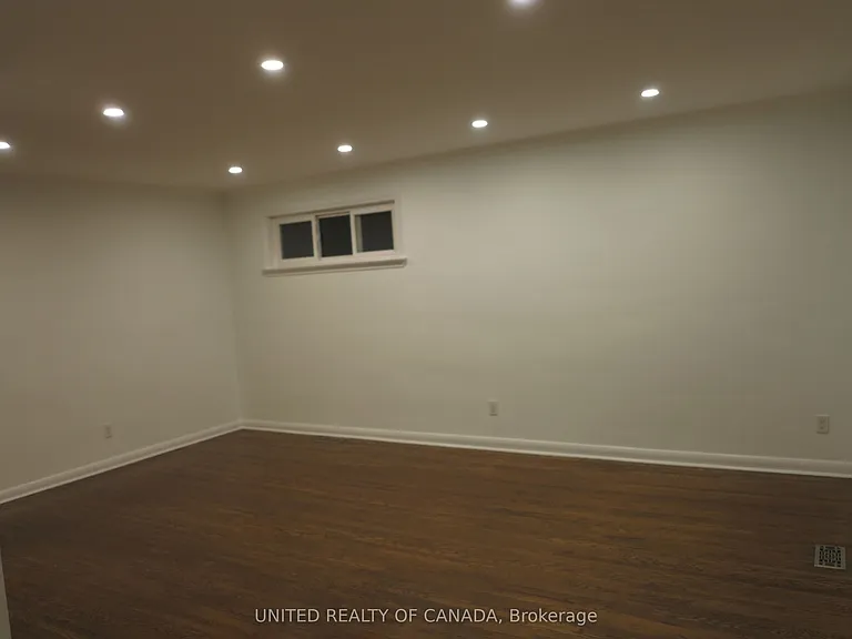45 Bayview Pkwy — Photo 15