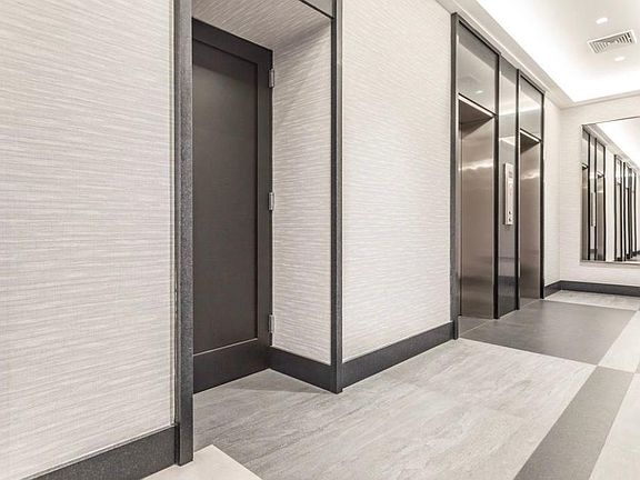 5th image of 606 E 57th St #8