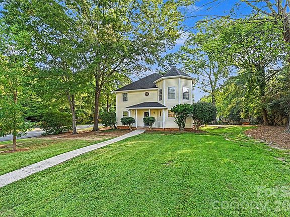 2nd image of 8834 Rittenhouse Cir