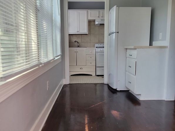 103 S 15th Ave #5