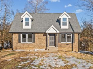 419 Beasley Dr, Clarksville, TN 37042