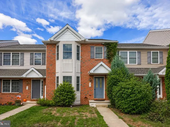 476 Balmer Rd, Lititz, PA 17543