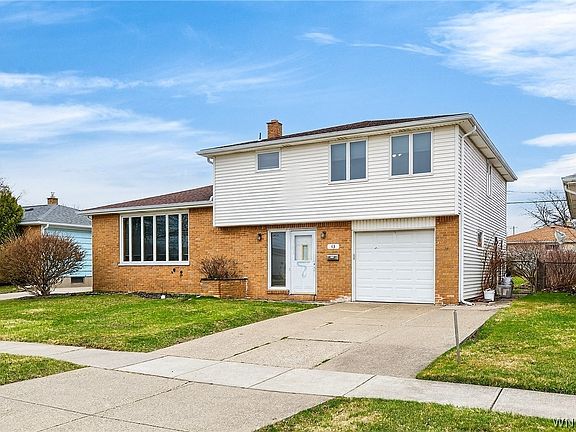 2nd image of 43 Paula Dr