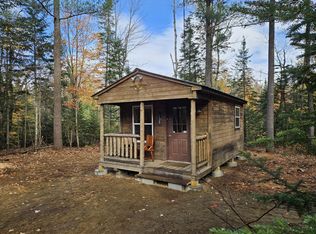 1 Callahan Rd, Strong, ME 04983