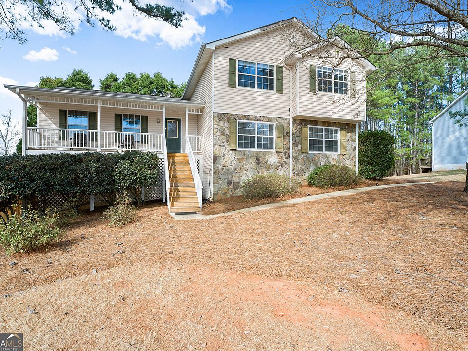 1st image of 925 Alexander Hamilton Dr