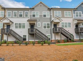 3759 Oxford Cir, Doraville, GA 30340