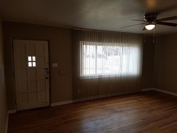 2nd image of 411 Bryn Mawr Dr SE