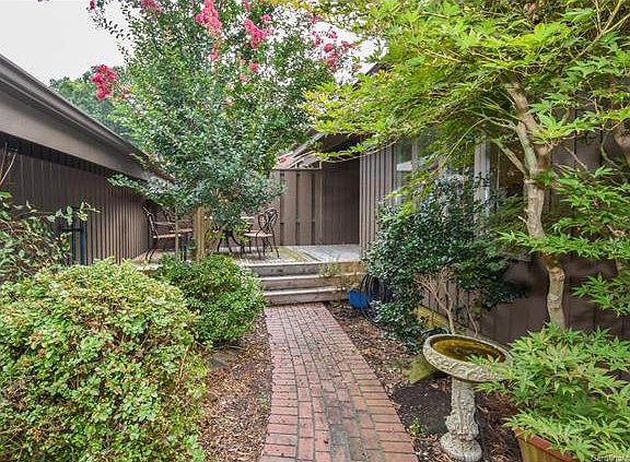 5th image of 5338 Sandtrap Ln