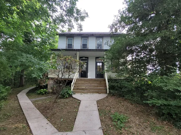 2001 Pennwick Rd, Lancaster, PA 17601