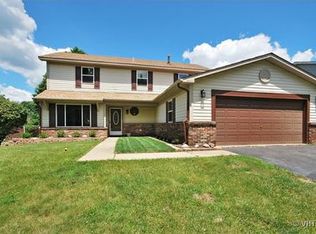 417 Independence Ln, Bolingbrook, IL 60440