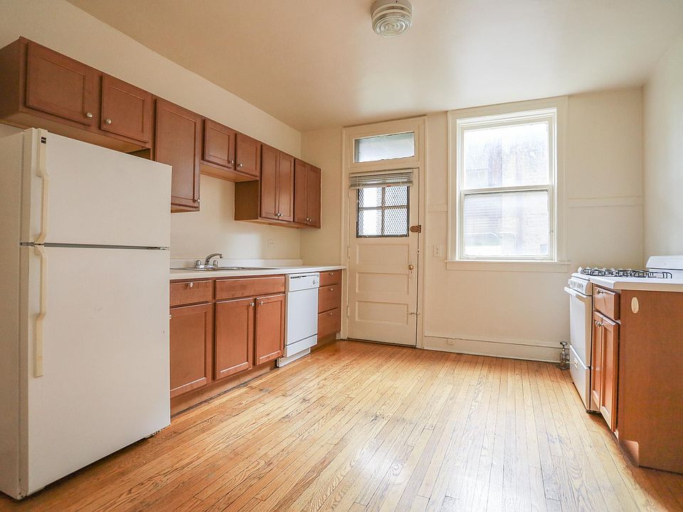 1st image of 4907 N Glenwood Ave #1A