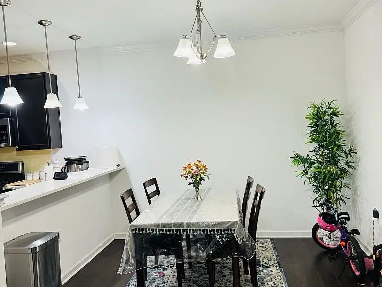 4080 Trenwith Ln — Photo 8