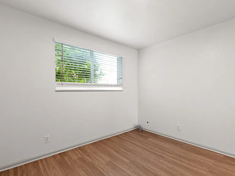 The Parker Apartments — Photo 14