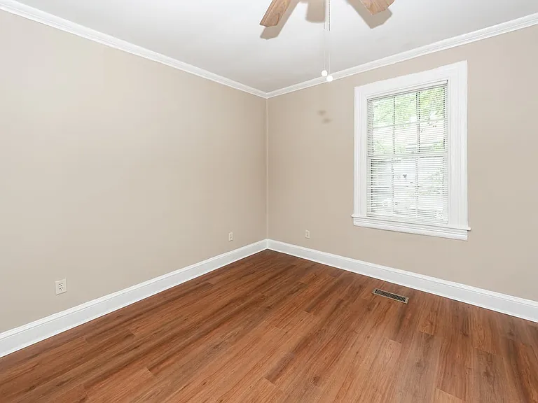 1623 Juniper St — Photo 36