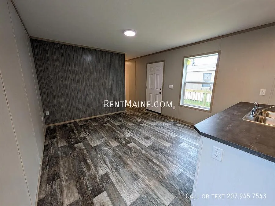 3 bed, $1,495 — Photo 4