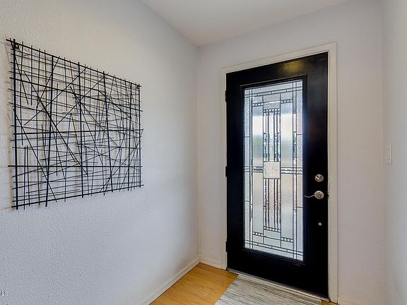 5th image of 3732 E Sahuaro Dr