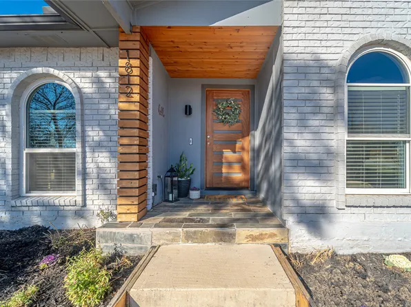 1812 Post Oak Ln, Carrollton, TX 75007
