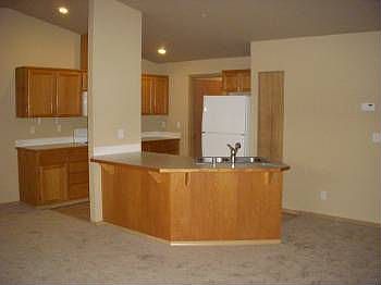 5th image of 7209 164th St E