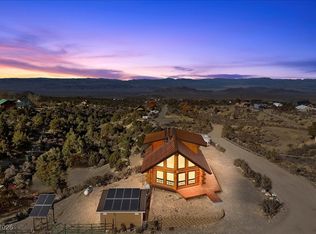 92 Cold Creek Dr, Las Vegas, NV 89124