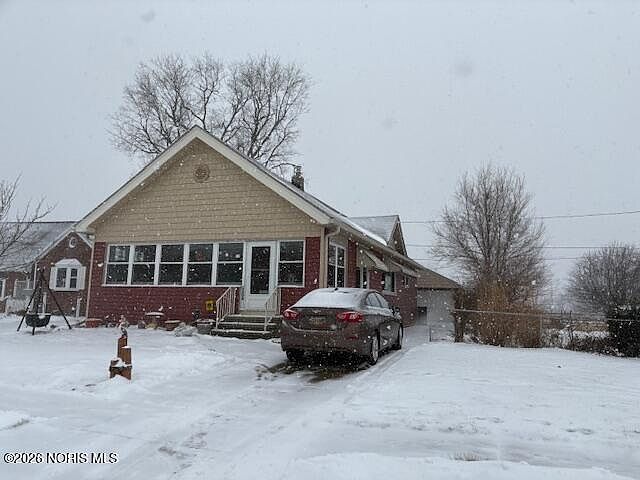 1st image of 2934 S 109th St