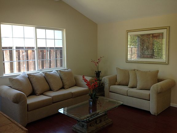 5th image of 2255 Royaltree Cir