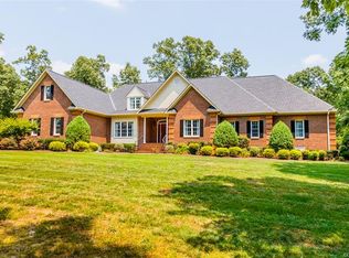 6530 Confederate Hill Dr, Mechanicsville, VA 23111