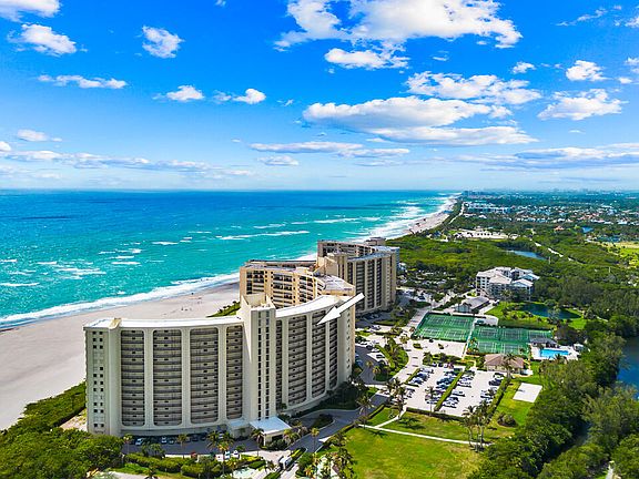 4th image of 400 Ocean Trail Way #1108