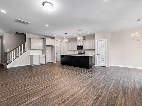 004_Corbin_Open Floorplan