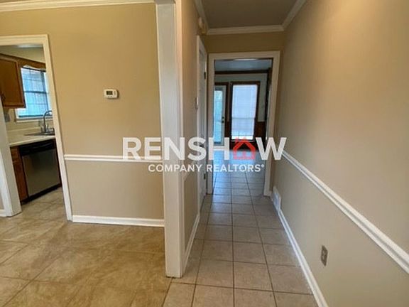 5th image of 2707 Country Lawn Cv