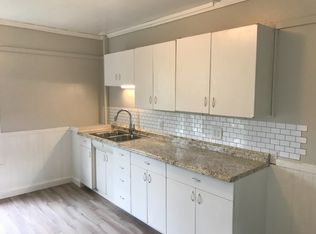 86 Pearl St, Bangor, ME 04401