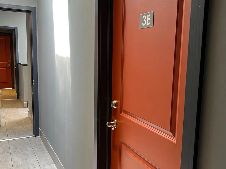 535 N Budd St #3E — Photo 10