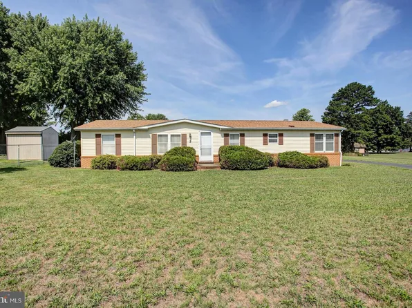5 Creek Stone Dr, Mont Alto, PA 17237