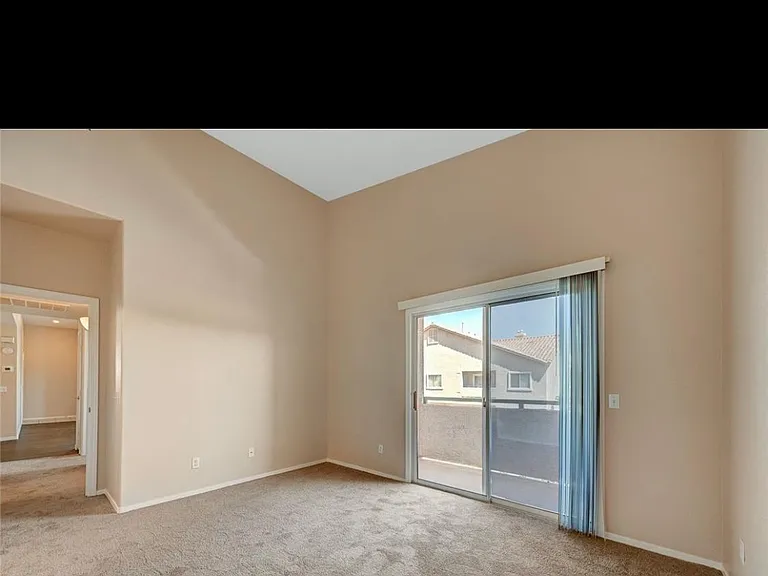 7450 S Eastern Ave #2020 — Photo 11