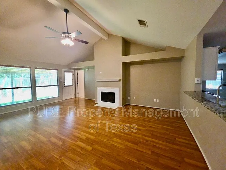 1604 Copperhead Cv — Photo 5