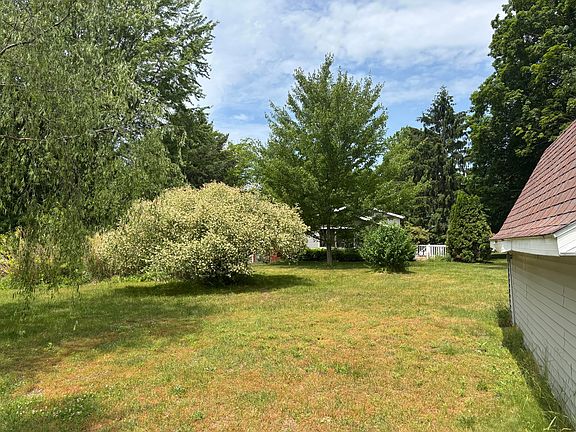 5th image of 6870 121st Ave