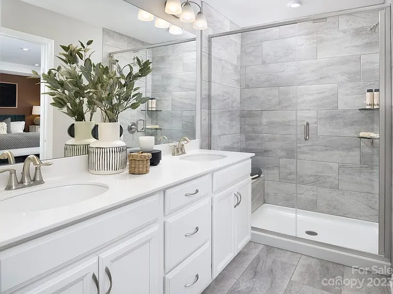 9143 Northfield Crossing Dr — Photo 4