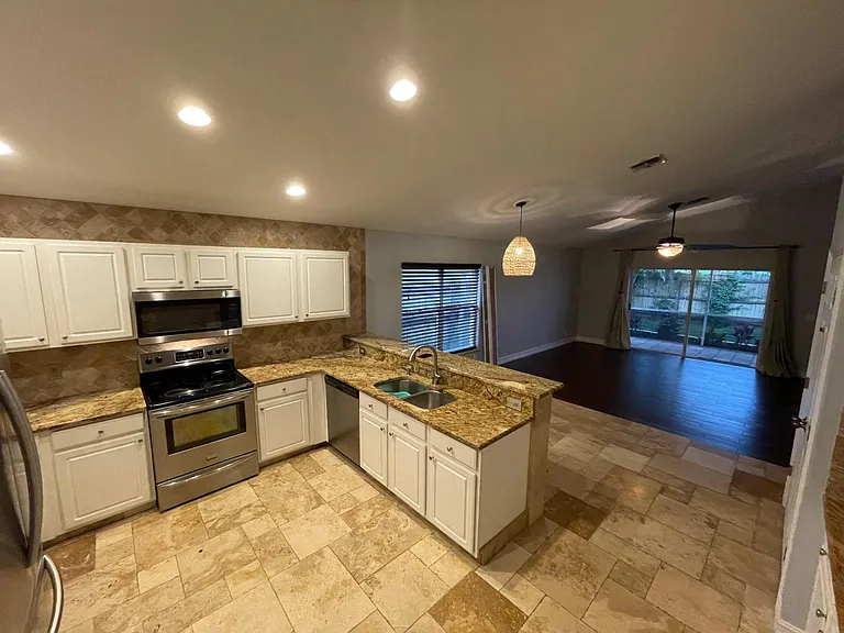 85 Burnt Pine Dr — Photo 5