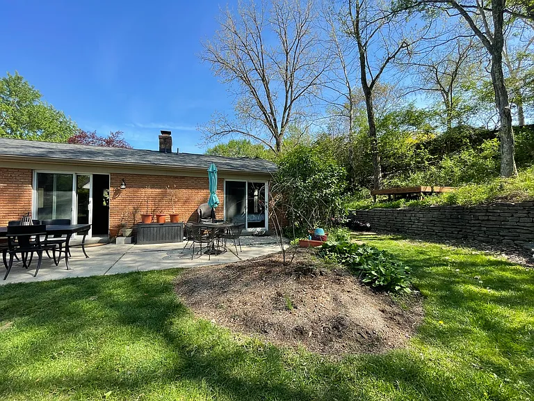 6881 Walnut Creek Ct — Photo 6