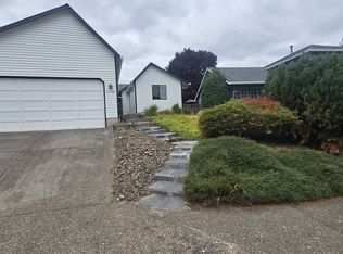 11755 SW 134th Ter, Tigard, OR 97223