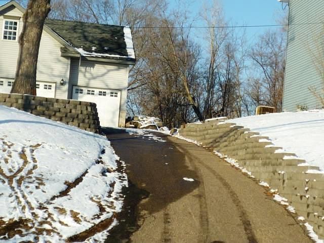 2nd image of 2189 Londin Ln