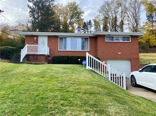 206 Longvue Dr, Pittsburgh, PA 15237
