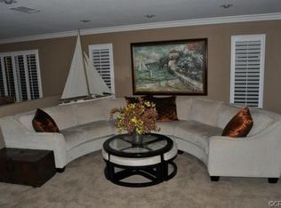 4060 Old Waverly Cir, Corona, CA 92883
